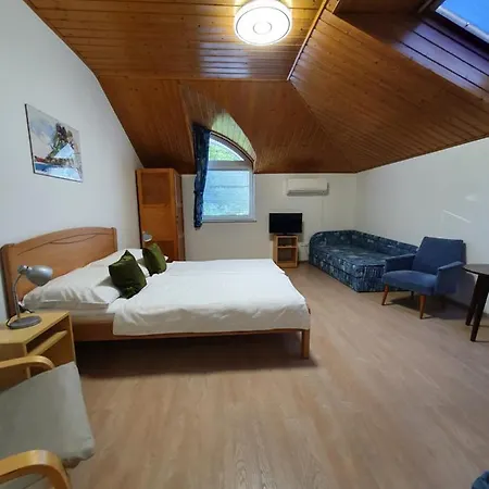 Arizona Vendégház 3*