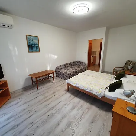 Arizona Apartman Guest house